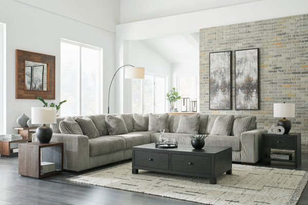 Lindyn Fog L-Shaped Sectional