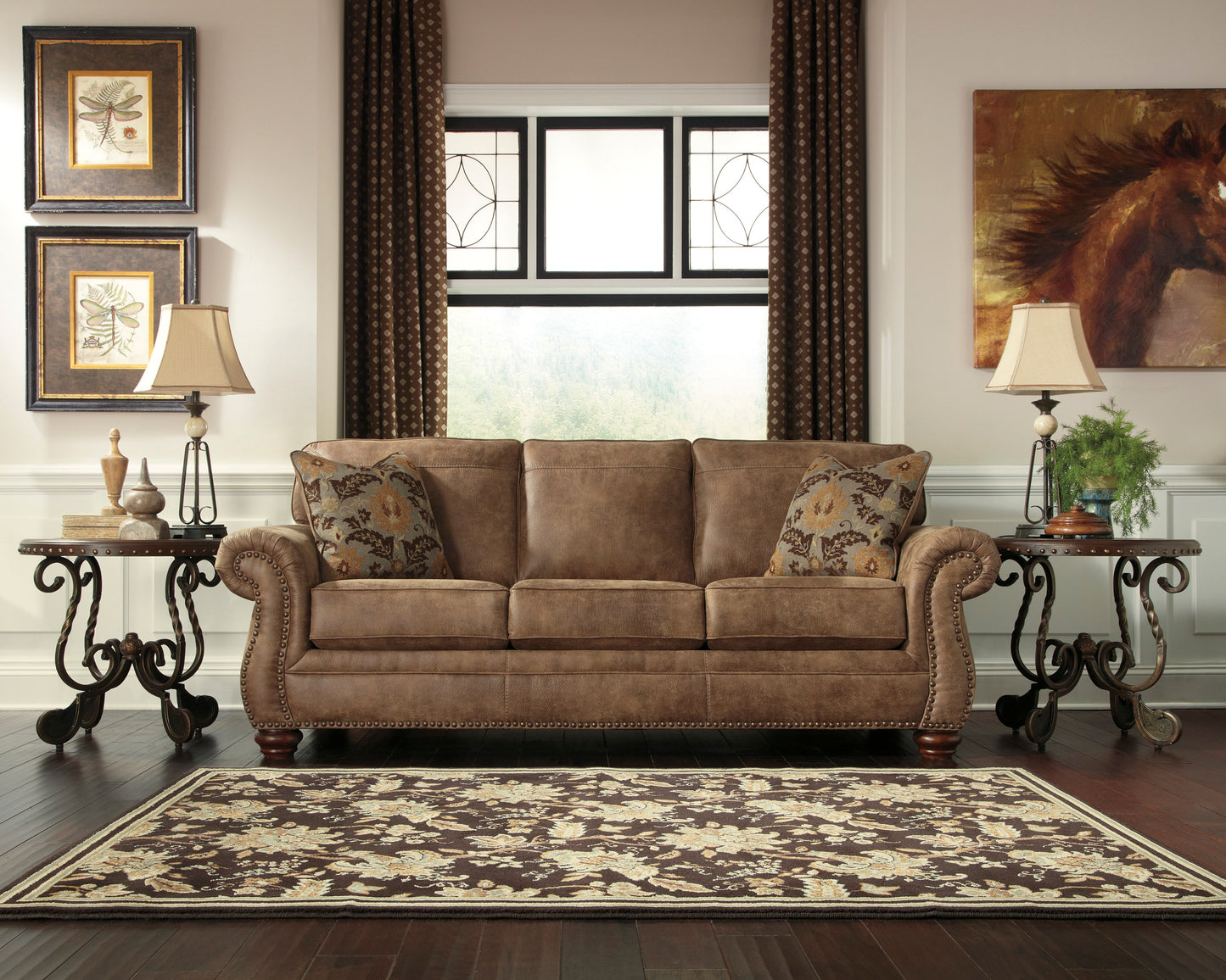 Larkinhurst Earth Sofa/Couch & Loveseat