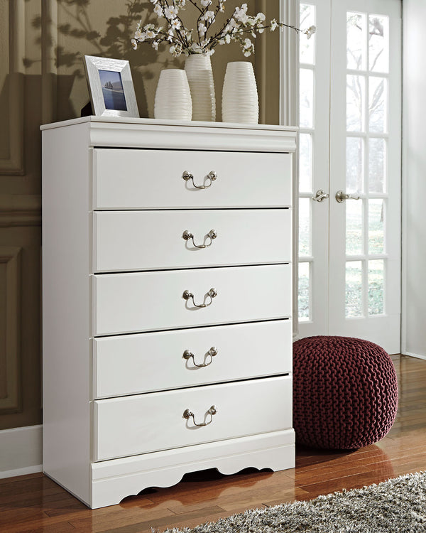Anarasia White Five Drawer Chest