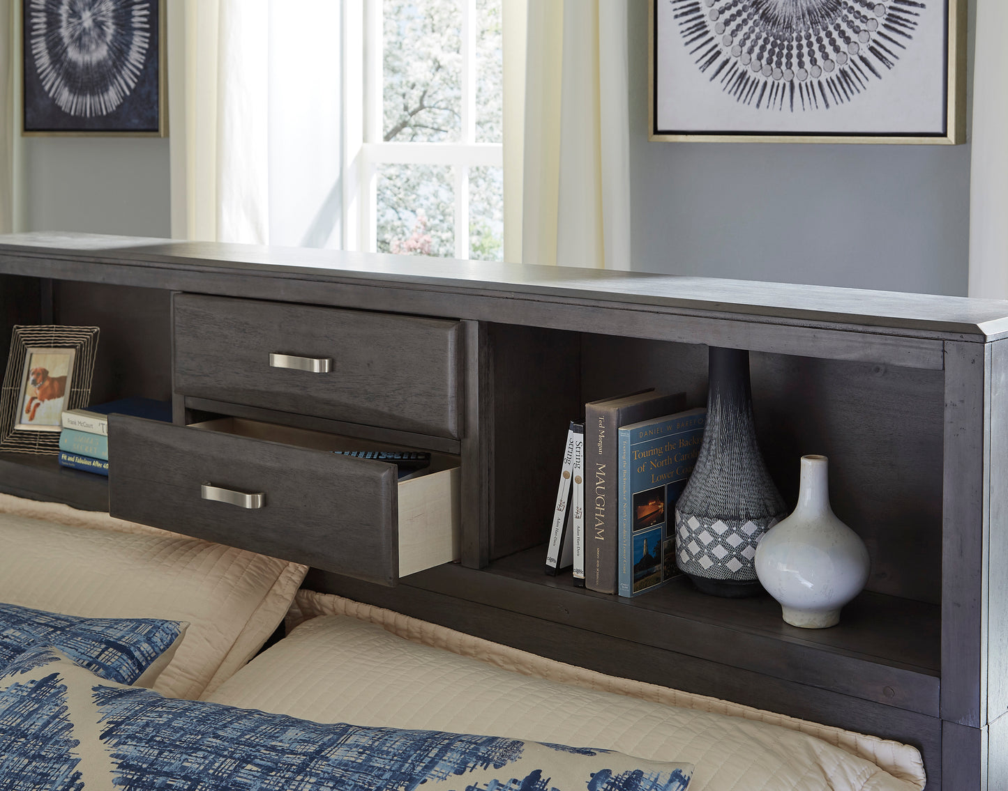 Caitbrook Gray King Platform Storage Bed