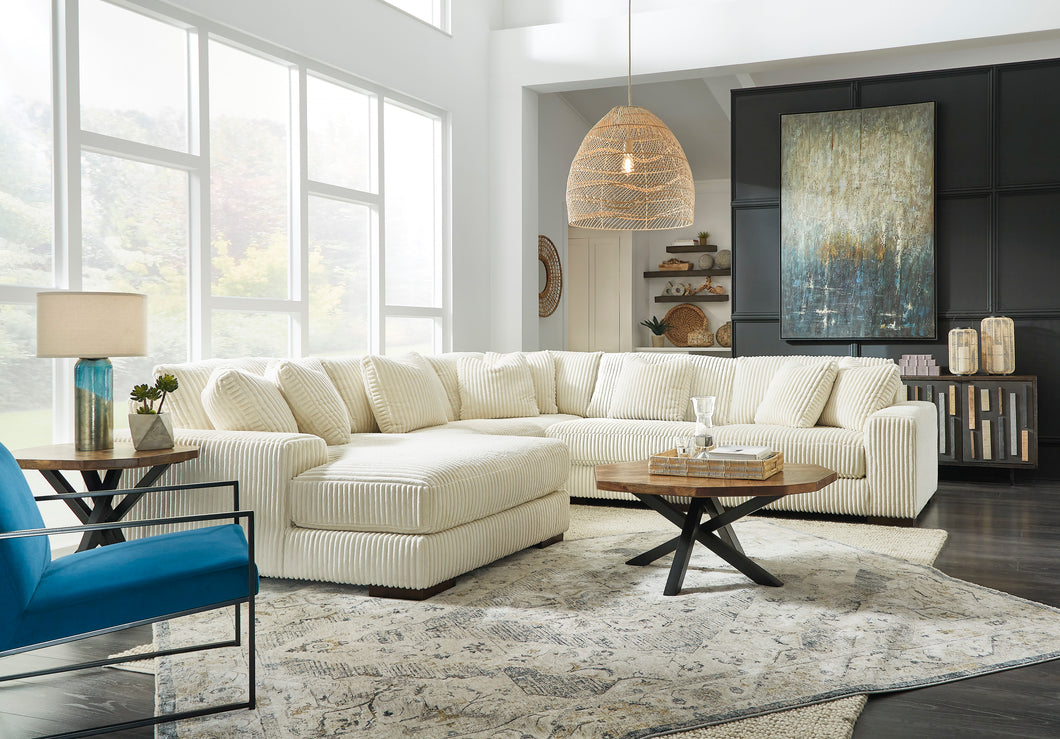 Lindyn Ivory 5-Piece Sectional with LAF Chaise