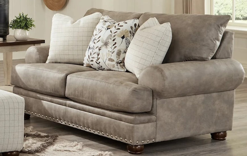 Briarcliff Pebble Loveseat