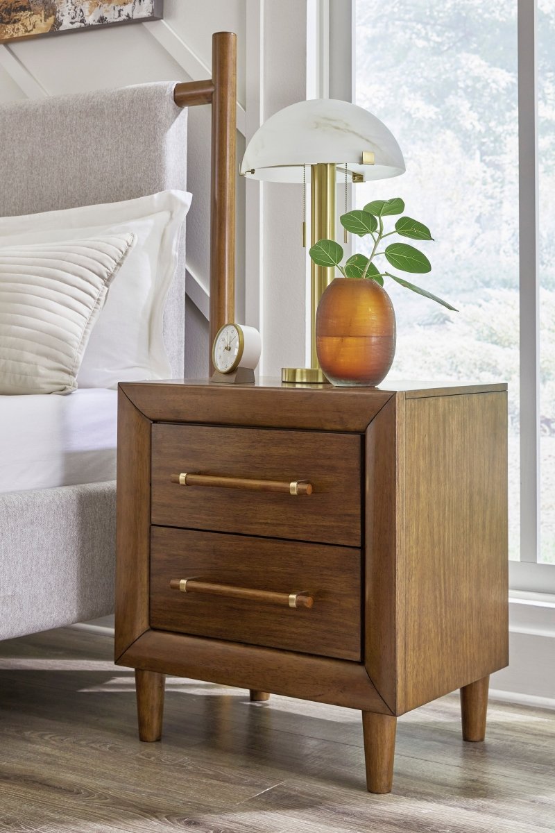 Lyncott Brown Nightstand - WCC Furniture & Mattress Center Lafayette & Lake Charles