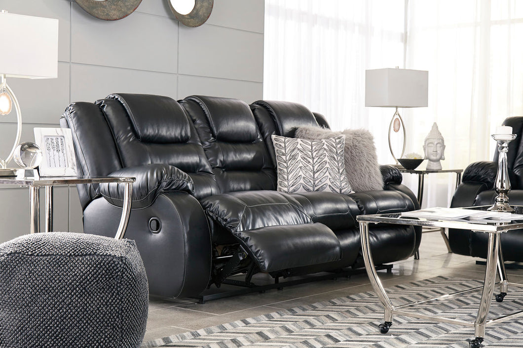 Vacherie Black Reclining Sofa/Couch