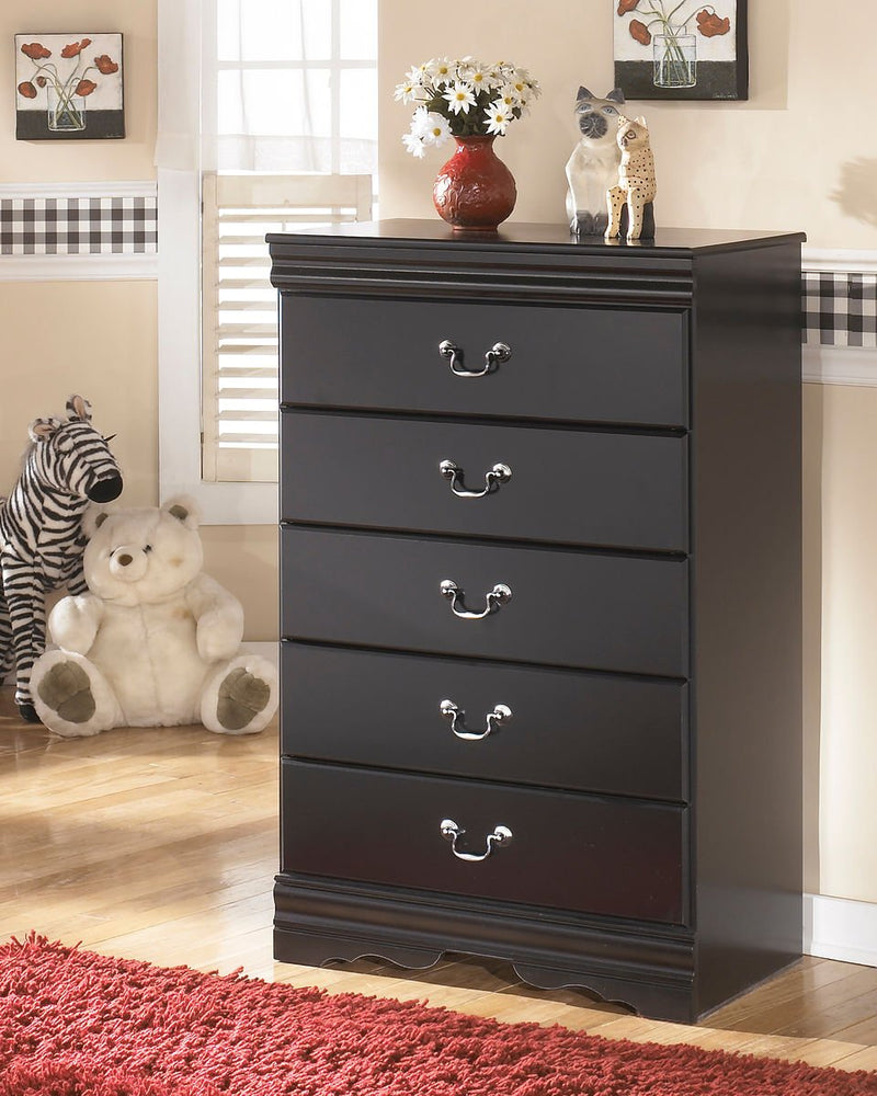 Huey Vineyard Black Five Drawer Chest - WCC Furniture & Mattress Center Lafayette & Lake Charles