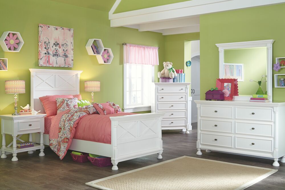 Kaslyn White Twin Panel Bed, Dresser & Mirror