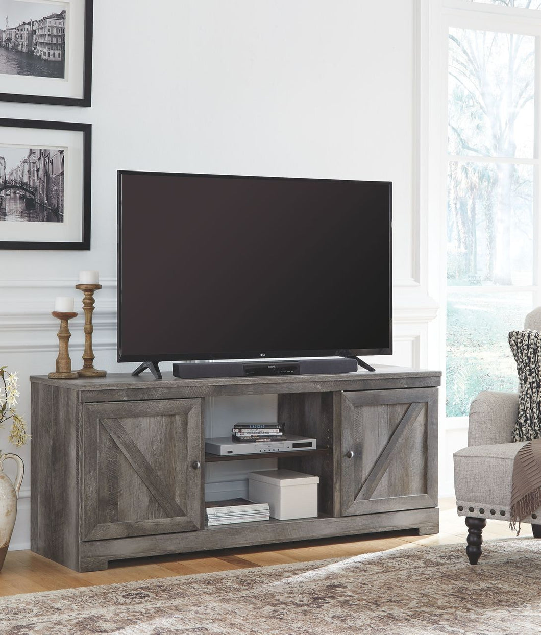 Wynnlow Gray Large TV Stand