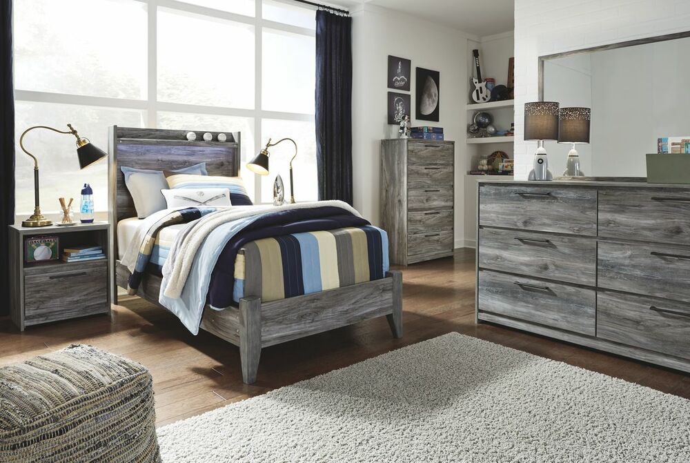 Baystorm Gray Twin Panel Bed, Dresser & Mirror